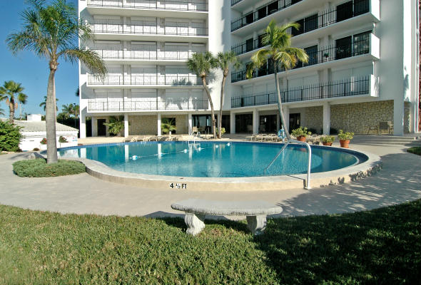 St Armands Towers South Pool